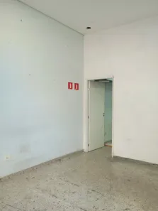 Casa Comercial para alugar, 60m² no Vila Santa Luzia, Taboão da Serra