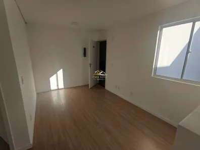 Apartamento com 2 Quartos à venda, 40m² no Jardim Itaqui, Campo Largo