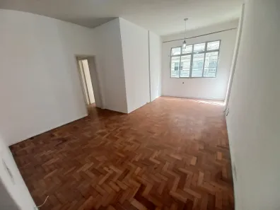Apartamento com 3 Quartos para alugar, 110m² no Icaraí, Niterói