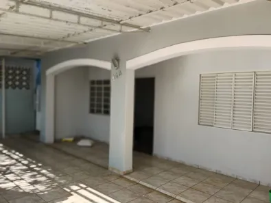 Casa com 2 Quartos para alugar, 140m² no Santa Cecília, Paulínia