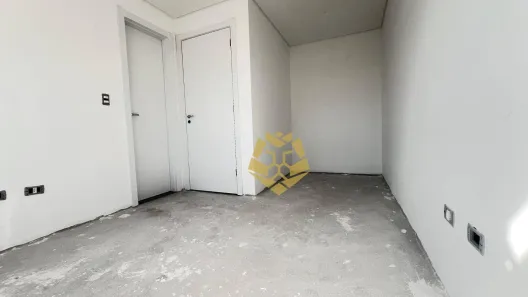 Sobrado com 3 Quartos à venda, 110m² no Boqueirão, Curitiba