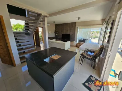 Sobrado com 3 Quartos à venda, 278m² no , Igaratá