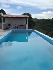 Fazenda / Sítio / Chácara com 2 Quartos à venda, 120m² no IGARATA, Igaratá