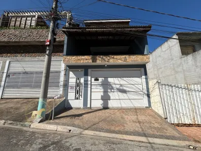 Sobrado com 3 Quartos à venda, 218m² no Portal da Estação, Franco da Rocha
