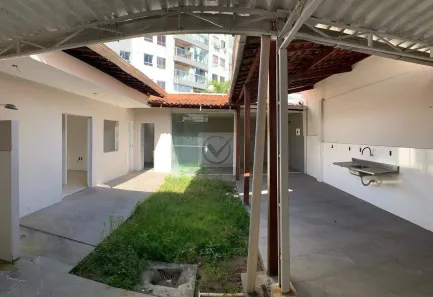 Casa com 3 Quartos à venda, 250m² no Treze de Julho, Aracaju