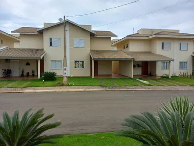 Sobrado com 3 Quartos à venda, 114m² no Parque Souza Queiroz, Cosmópolis
