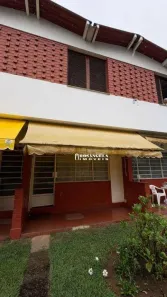 Casa de Condomínio com 2 Quartos para alugar, 79m² no Agriões, Teresópolis