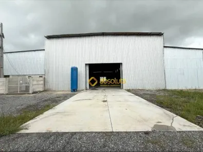 Galpão / Depósito / Armazém para alugar, 2000m² no Mangueira, Escada