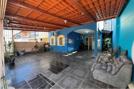 Sobrado com 6 Quartos à venda, 183m² no Núcleo Bandeirante, Brasília
