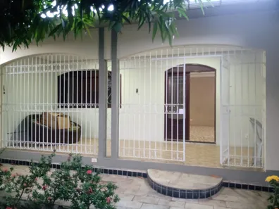 Casa com 4 Quartos à venda, 100m² no Bela Vista, Moreno