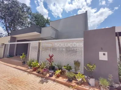 Casa de Condomínio com 3 Quartos à venda, 210m² no Setor Habitacional Contagem, Brasília