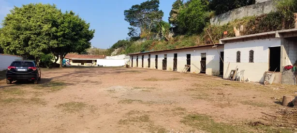 Fazenda / Sítio / Chácara com 1 Quarto à venda, 2000m² no Mombaça, Itapecerica da Serra