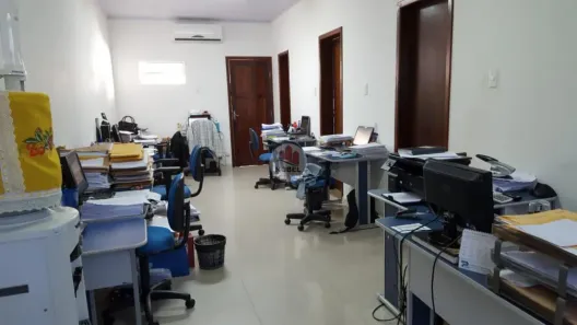 Conjunto Comercial / Sala à venda, 140m² no Brasília, Feira de Santana