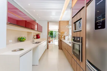 Casa de Condomínio com 4 Quartos à venda, 394m² no Pineville, Pinhais