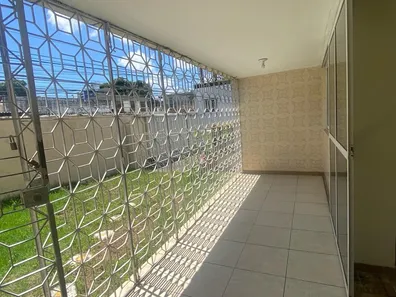 Casa de Condomínio com 4 Quartos à venda, 123m² no Campo Grande, Recife
