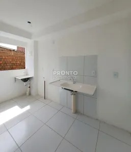 Apartamento com 2 Quartos para alugar, 45m² no Pau Amarelo, Paulista