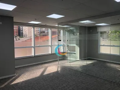 Conjunto Comercial / Sala para alugar, 106m² no Vila Olímpia, São Paulo