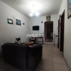 Casa com 3 Quartos à venda, 162m² no Piratininga (Venda Nova), Belo Horizonte