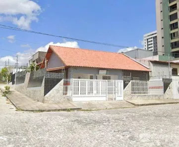 Casa com 3 Quartos para venda ou aluguel, 182m² no Bela Vista, Campina Grande