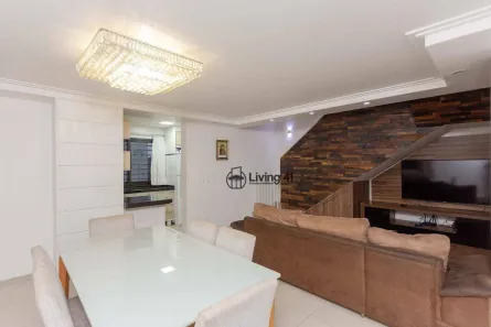 Sobrado com 3 Quartos à venda, 130m² no Santa Cândida, Curitiba