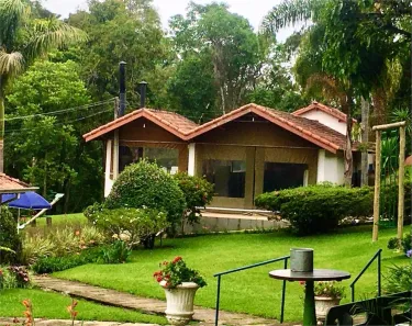 Fazenda / Sítio / Chácara com 4 Quartos à venda, 1000m² no Terras de São José, Mairinque
