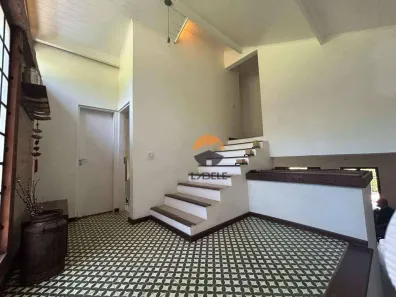 Casa de Condomínio com 3 Quartos à venda, 355m² no Chácara dos Lagos, Carapicuíba