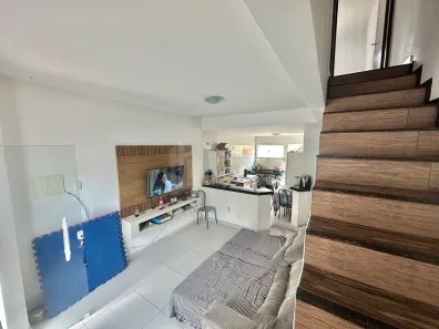 Sobrado com 2 Quartos à venda, 74m² no Bananeiras (Iguabinha), Araruama
