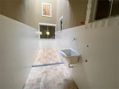 Casa de Vila com 2 Quartos à venda, 200m² no Centro, Maricá