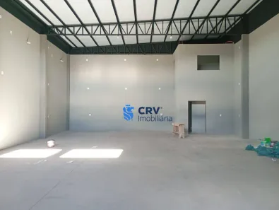 Galpão / Depósito / Armazém para alugar, 240m² no Chácara Manella, Cambé