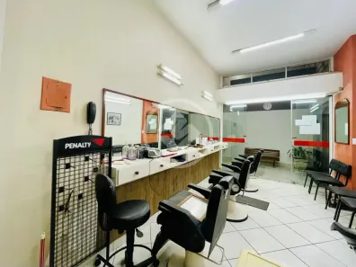 Loja / Salão / Ponto Comercial à venda, 33m² no Várzea, Teresópolis