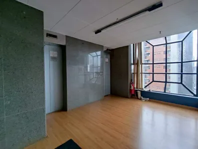 Conjunto Comercial / Sala à venda, 180m² no São Pedro, Belo Horizonte