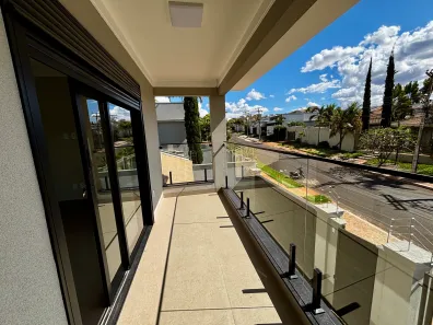 Sobrado com 4 Quartos à venda, 317m² no Parque dos Buritis II, Rio Verde