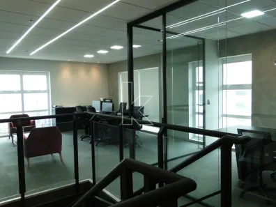 Conjunto Comercial / Sala para alugar, 140m² no Vila Cordeiro, São Paulo