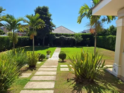 Casa de Condomínio com 4 Quartos à venda, 425m² no Tapanhão, Jambeiro
