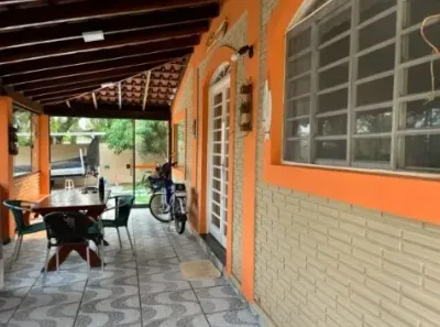 Fazenda / Sítio / Chácara com 2 Quartos à venda, 210m² no Alvorada do Sul, Alvorada do Sul