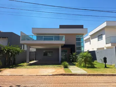 Casa de Condomínio com 4 Quartos à venda, 360m² no Alto da Boa Vista, Brasília