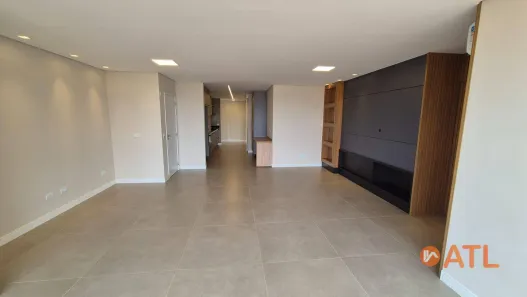 Apartamento com 3 Quartos para alugar, 160m² no Jardim Ouro Verde, Ourinhos