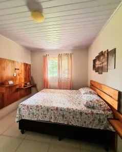 Fazenda / Sítio / Chácara com 3 Quartos à venda, 10m² no Itaiacoca, Ponta Grossa
