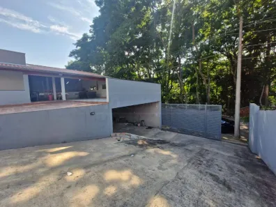 Fazenda / Sítio / Chácara com 4 Quartos à venda, 184m² no Estância Lago Azul (Ártemis), Piracicaba