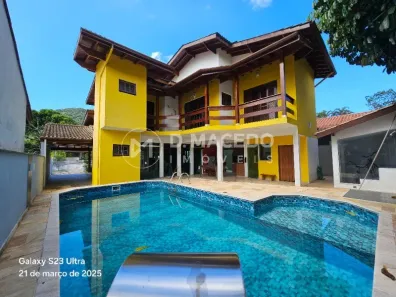 Casa com 3 Quartos para alugar, 354m² no Lagoinha, Ubatuba