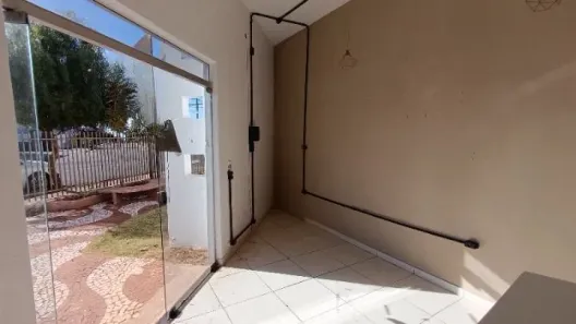 Conjunto Comercial / Sala para alugar, 20m² no Conjunto Habitacional Maria Cecília Serrano de Oliveira, Londrina