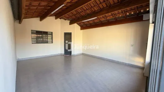 Casa com 2 Quartos para alugar, 64m² no Santa Terezinha, Piracicaba