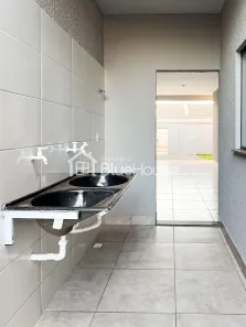 Casa com 3 Quartos à venda, 111m² no Setor Ponta Kayana, Trindade