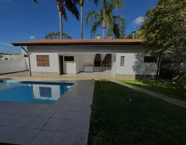 Casa de Condomínio com 3 Quartos para alugar, 430m² no Jardim do Golf I, Jandira