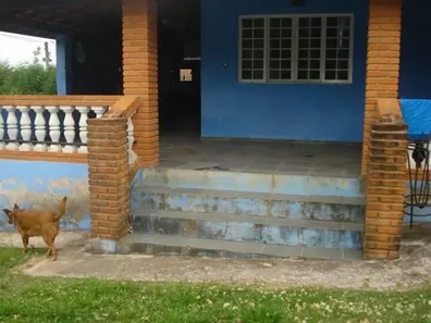 Fazenda / Sítio / Chácara com 2 Quartos à venda, 2150m² no , Sarapuí