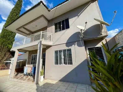 Casa com 2 Quartos para alugar, 90m² no Passo dos Fortes, Chapecó