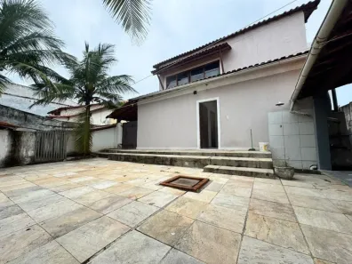 Casa com 4 Quartos à venda, 300m² no Guaratiba (Ponta Negra), Maricá