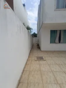 Sobrado com 3 Quartos à venda, 120m² no Jardim Mariléa, Rio das Ostras