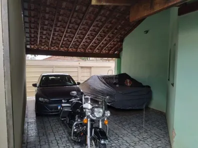 Sobrado com 4 Quartos à venda, 287m² no Vila Santa Maria (Vila Xavier), Araraquara