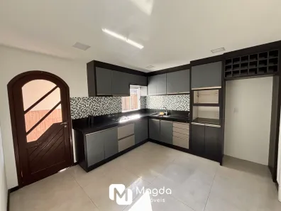 Casa com 5 Quartos à venda, 214m² no Velha Central, Blumenau